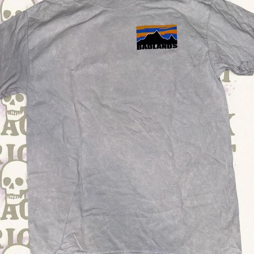 🌅 Badlands National Park Graphic Tee 🌅